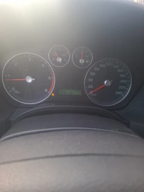 Ford Focus - 1300 € / 2542.58 лв. - 40087428 9