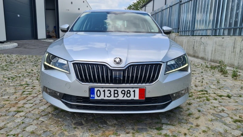 Skoda Superb 20.TDI, снимка 15 - Автомобили и джипове - 46367387