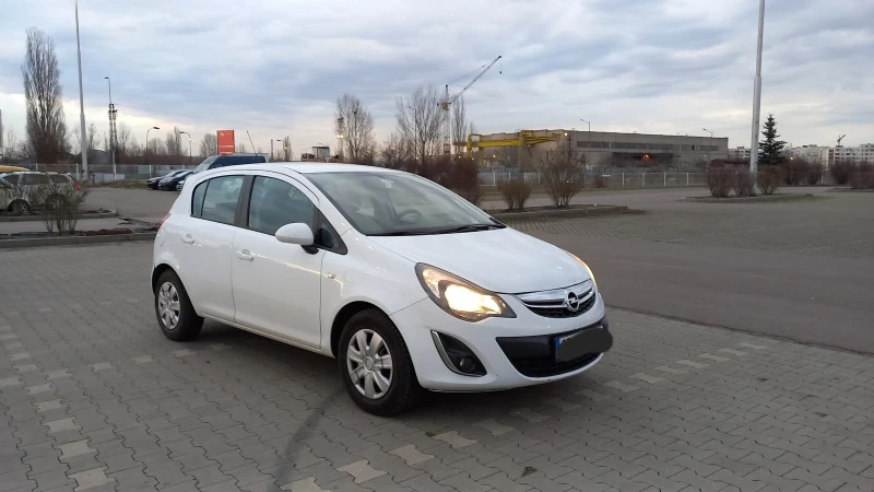 Opel Corsa, снимка 4 - Автомобили и джипове - 47492720