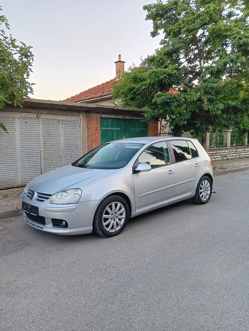 VW Golf 5-1.6-БЕНЗИН-102к-ТУНИНГ-ВСИЧКИ ЕКСТРИ-МАЛЪК ДАНЪК, снимка 1 - Автомобили и джипове - 47205914