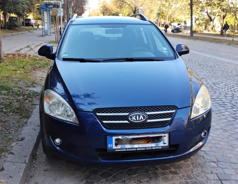 Kia Ceed 2.0, снимка 1 - Автомобили и джипове - 48304024