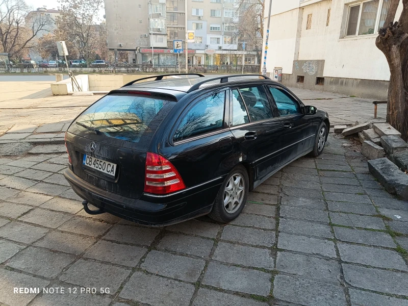 Mercedes-Benz C 180, снимка 3 - Автомобили и джипове - 48879053