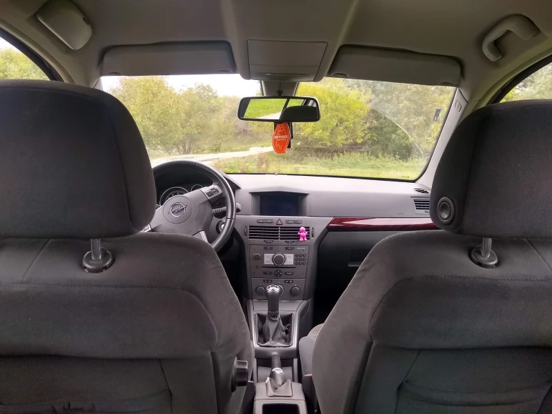 Opel Astra, снимка 10 - Автомобили и джипове - 52203873