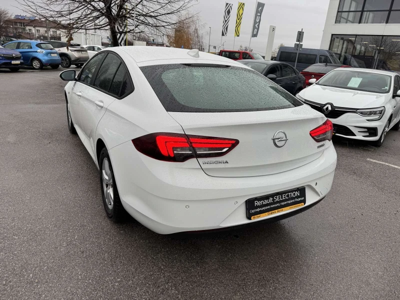 Opel Insignia 1.5 TURBO, снимка 4 - Автомобили и джипове - 52565336