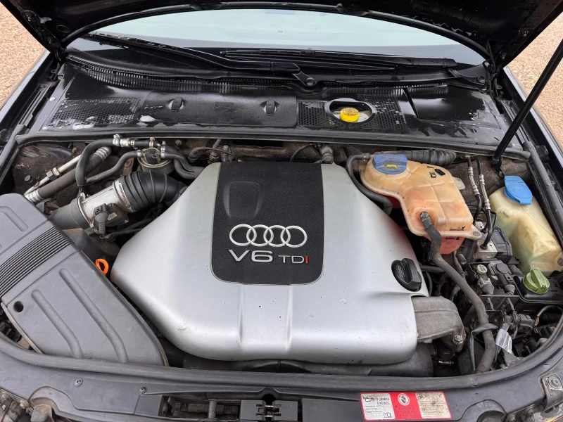 Audi A4 2.5 TDI / Quattro, снимка 10 - Автомобили и джипове - 52866417
