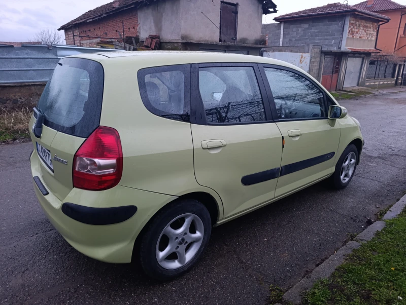 Honda Jazz 1.4i feis, снимка 5 - Автомобили и джипове - 52996422