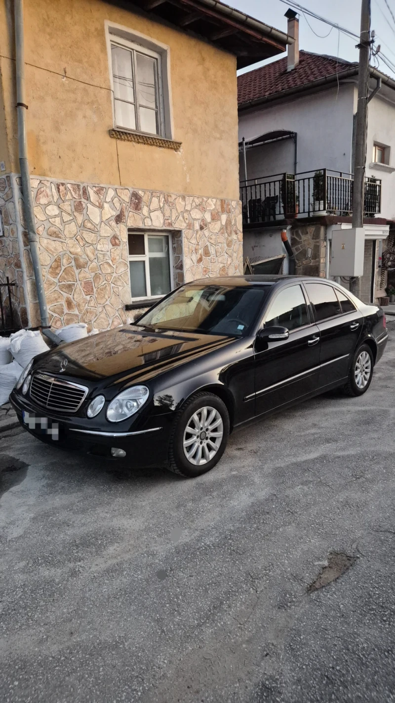 Mercedes-Benz E 200 E200 122к.с., снимка 2 - Автомобили и джипове - 53061791