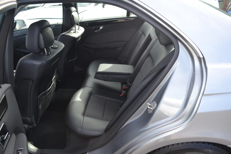 Mercedes-Benz E 350 350CDI, снимка 7 - Автомобили и джипове - 53121477