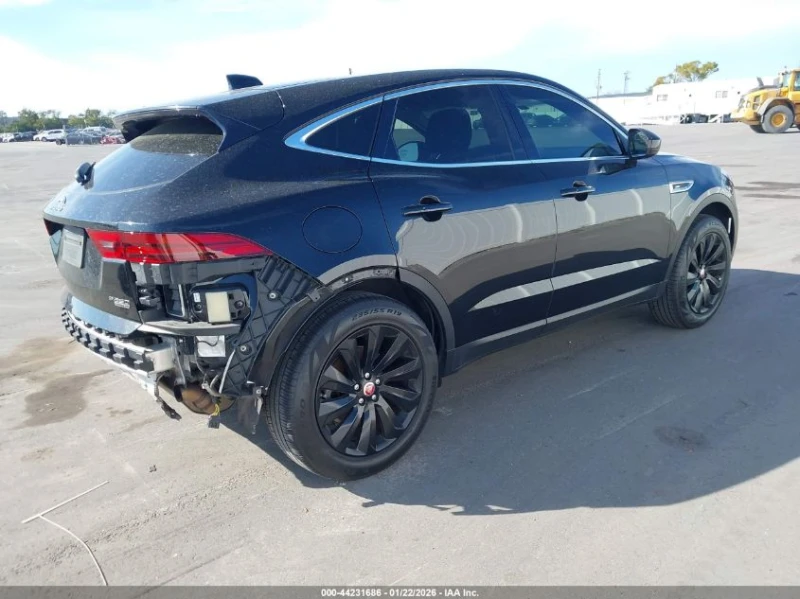 Jaguar E-pace 2l Se, снимка 4 - Автомобили и джипове - 53466674
