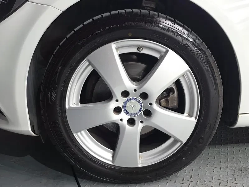 Mercedes-Benz C 200 САМО 30% АВАНС, снимка 9 - Автомобили и джипове - 56064890