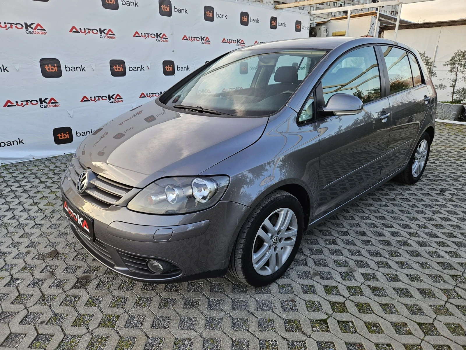 VW Golf Plus 1.9TDI-105кс= GOAL= АВТОПИЛОТ= ПОДГРЕВ= КЛИМАТРОНИ - изображение 6