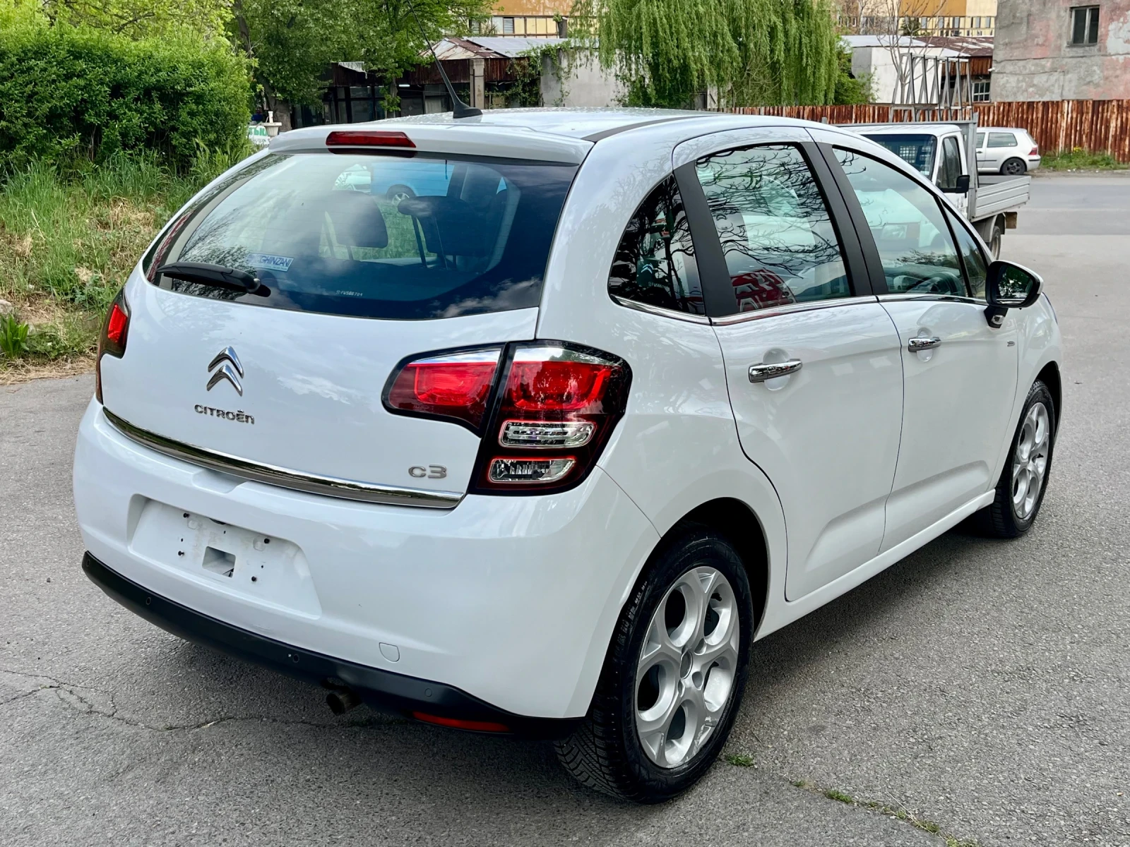 Citroen C3 1.2 Euro 6 - изображение 5