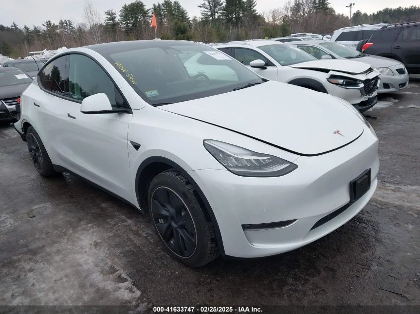 Tesla Model Y U   U All Wheel Drive - изображение 6