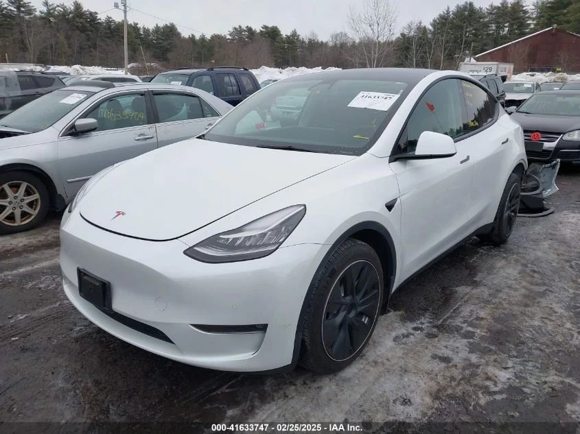 Tesla Model Y U   U All Wheel Drive - изображение 2