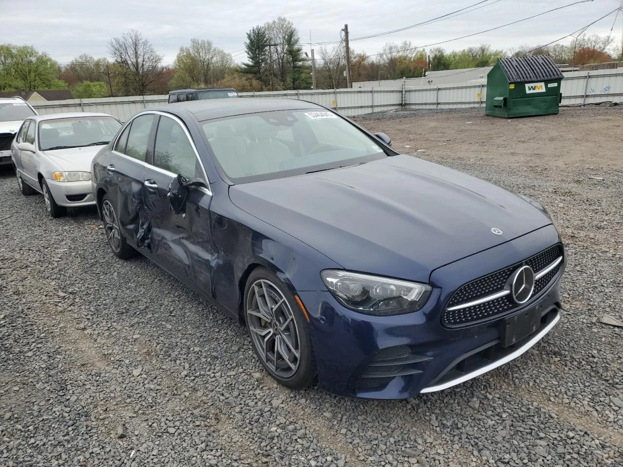 Mercedes-Benz E 350 4MATIC/BURMESTER/DIGITAL/ПАНО/AMG - изображение 6