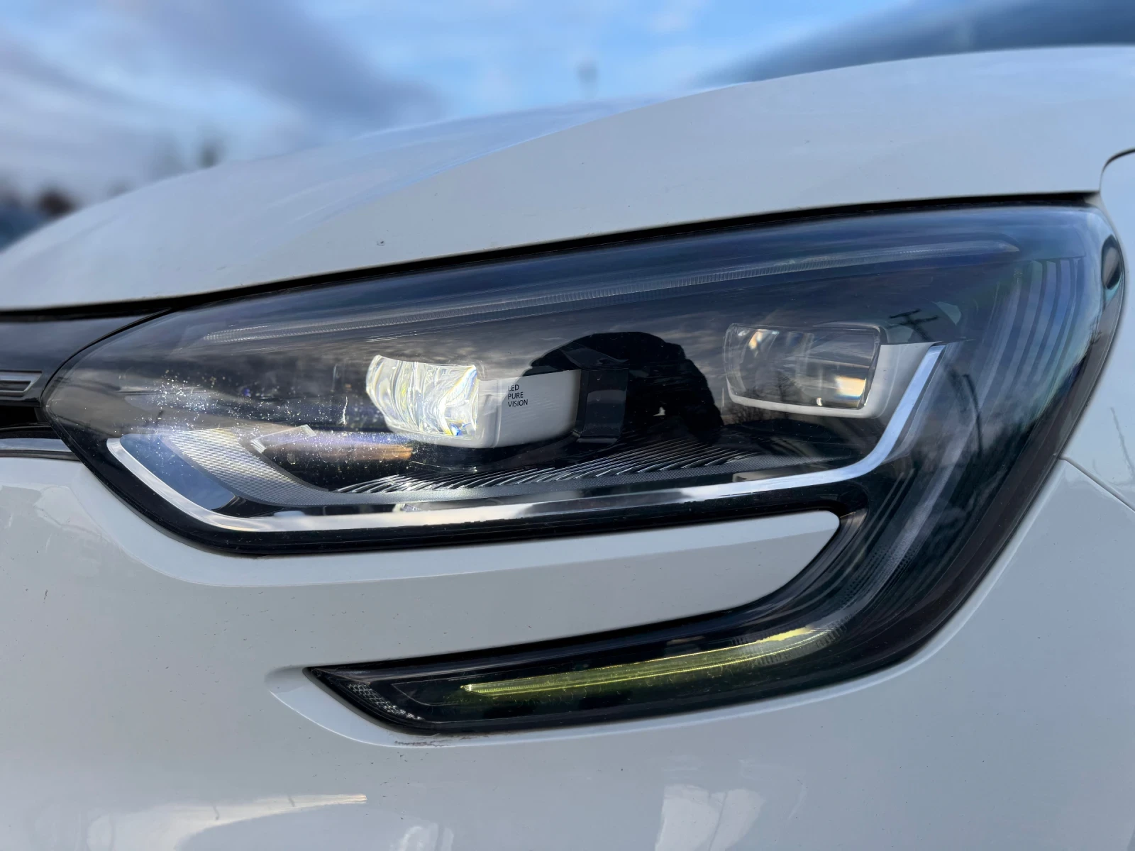 Renault Megane 1.6 dCi LED - изображение 2