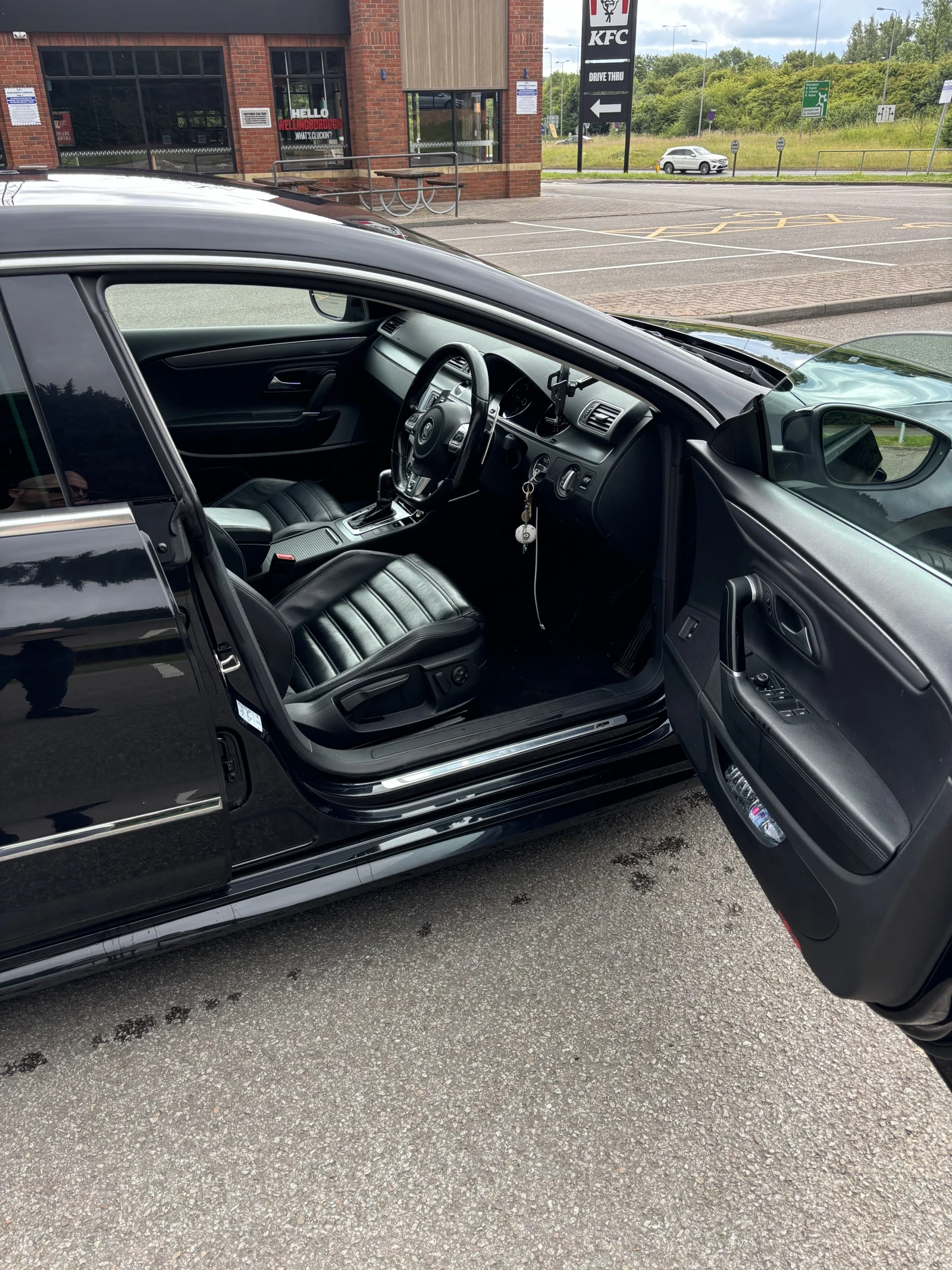 VW CC 2.0 TDI R Line - изображение 7