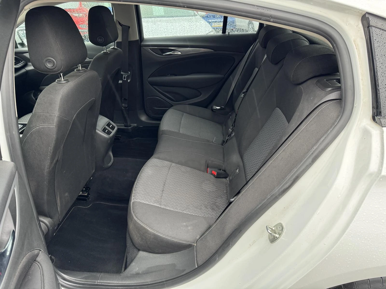 Opel Insignia 1.5 TURBO | Mobile.bg   12