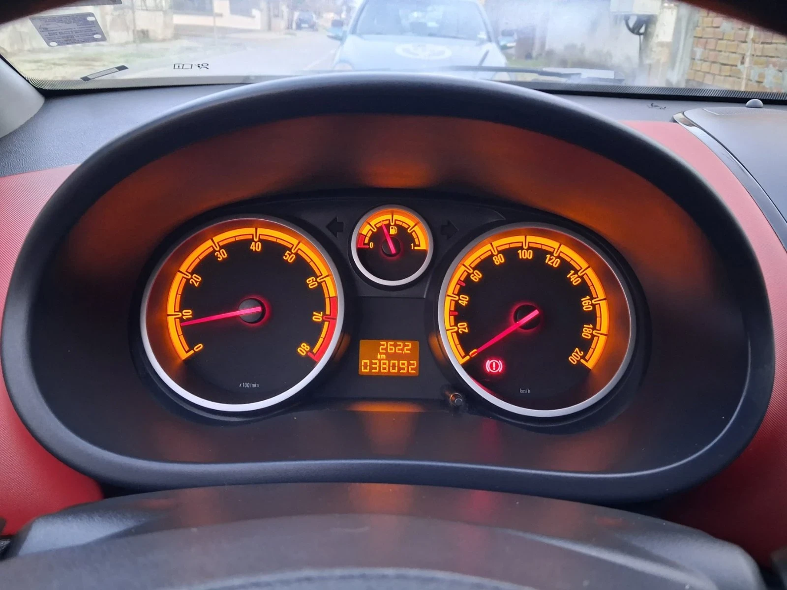 Opel Corsa  - изображение 7