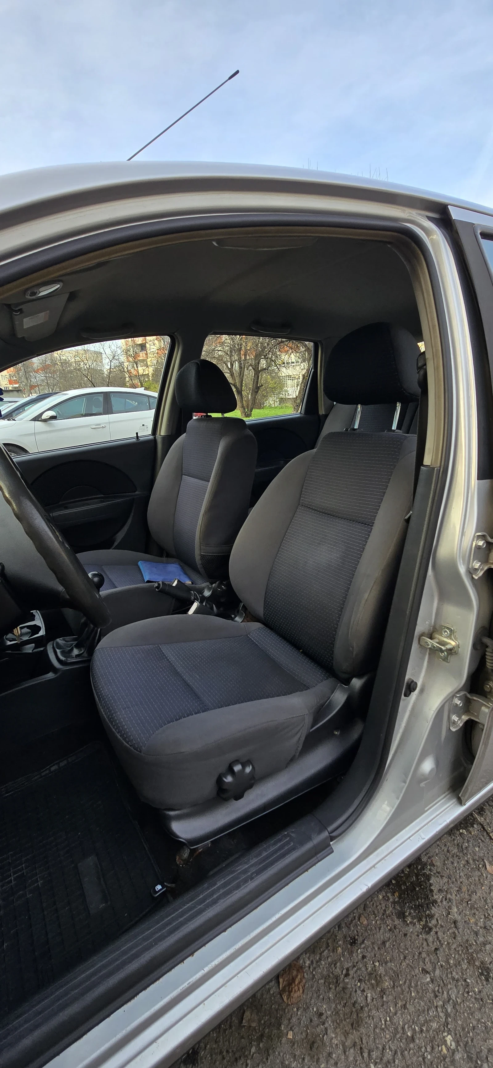 Chevrolet Kalos 1.2 CLIMA | Mobile.bg � ����������� 10