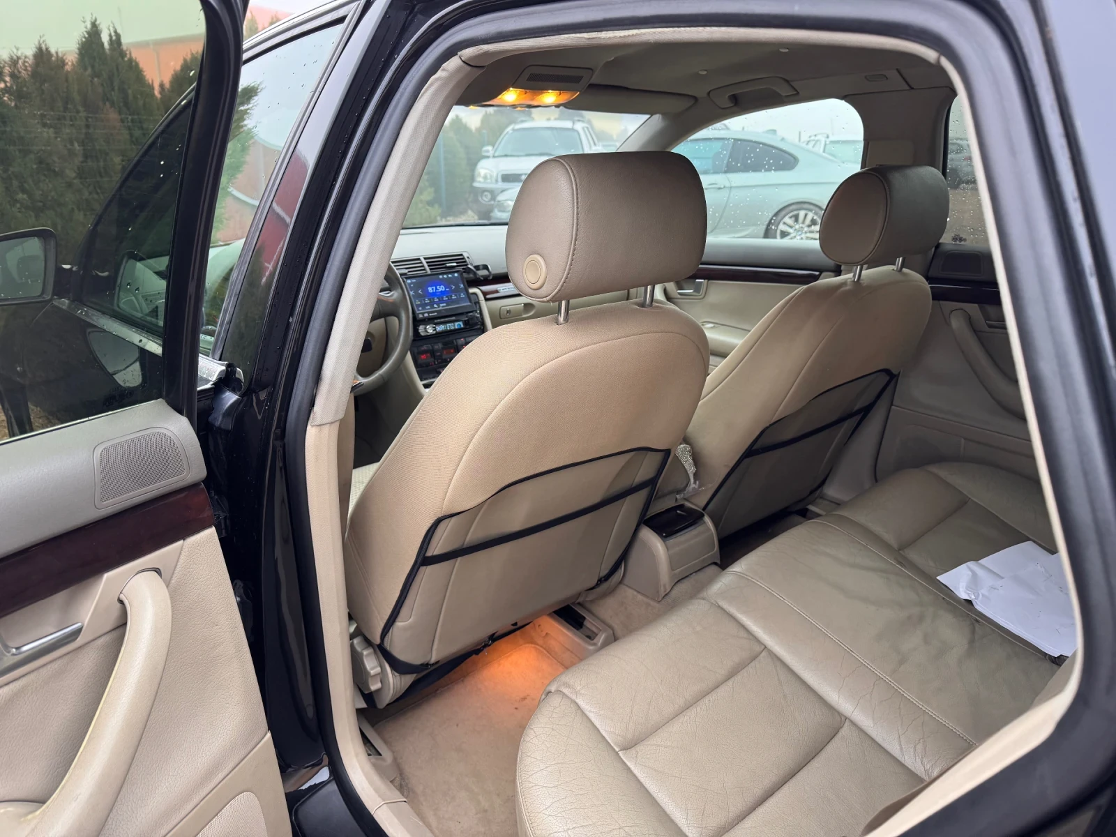 Audi A4 2.5 TDI / Quattro - изображение 8