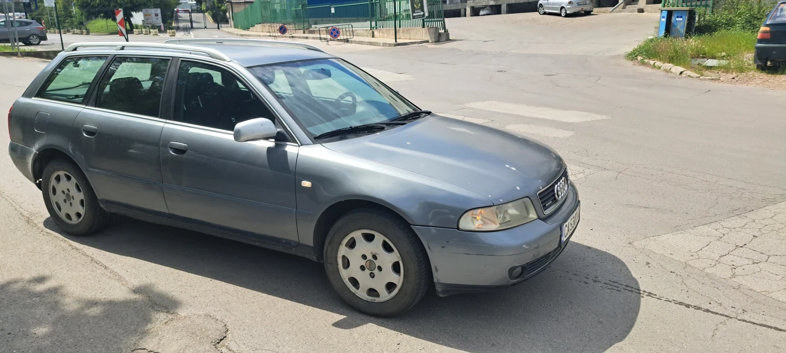 Audi A4 Авант , снимка 4 - Автомобили и джипове - 53907280