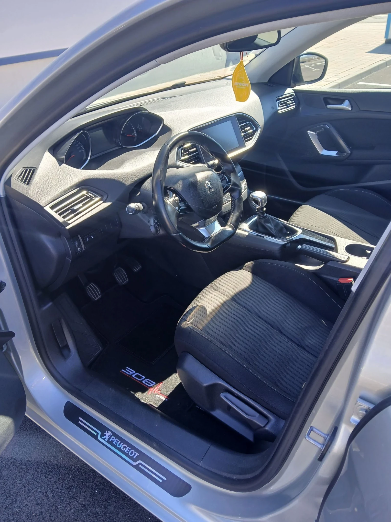 Peugeot 308, снимка 6 - Автомобили и джипове - 54111010