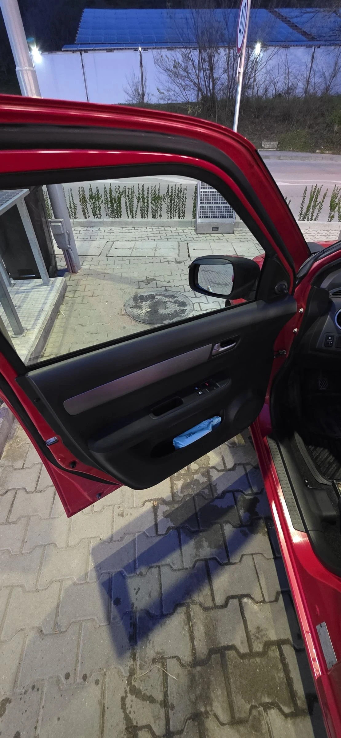 Suzuki Swift 1.3i 92k.c Фейслифт 2008г., снимка 7 - Автомобили и джипове - 54163219