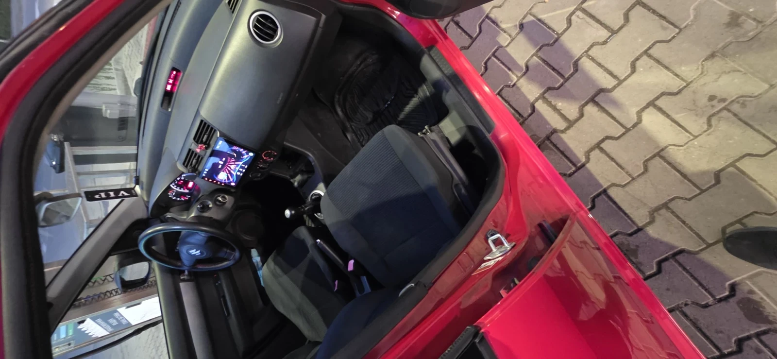 Suzuki Swift 1.3i 92k.c Фейслифт 2008г., снимка 8 - Автомобили и джипове - 54163219