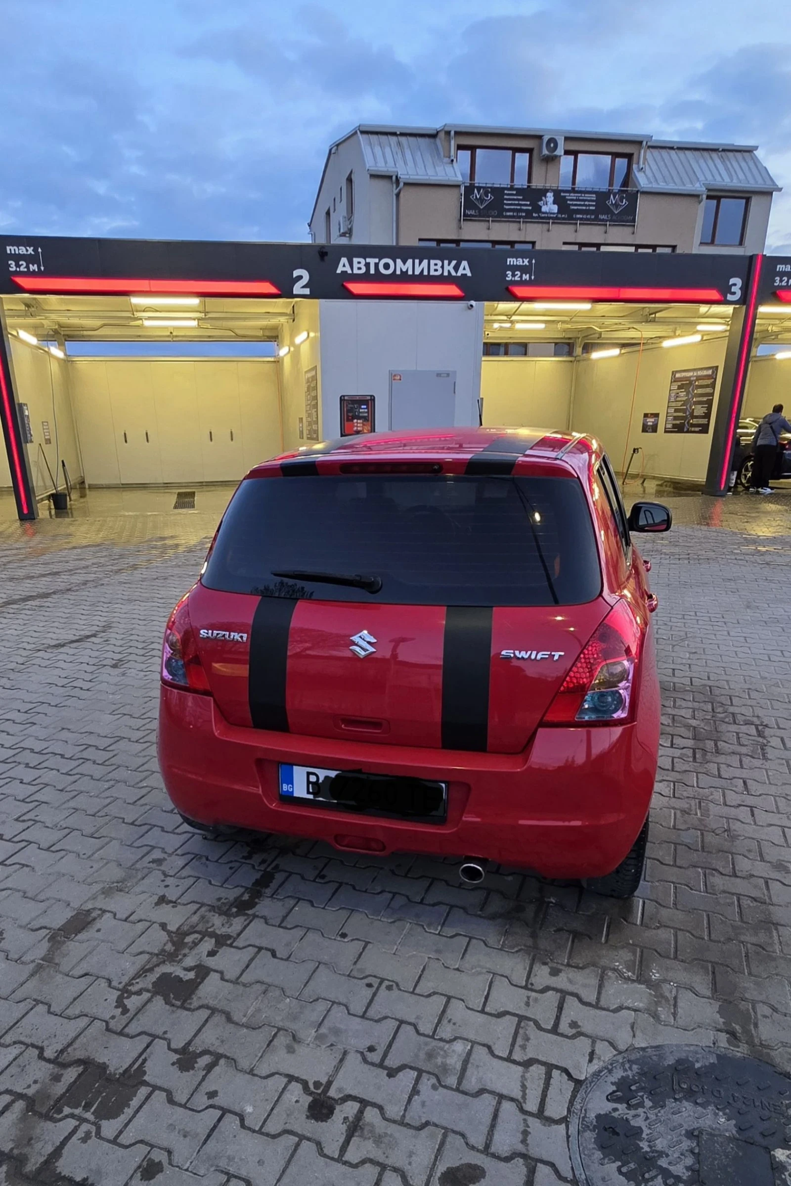 Suzuki Swift 1.3i 92k.c Фейслифт 2008г., снимка 2 - Автомобили и джипове - 54163219