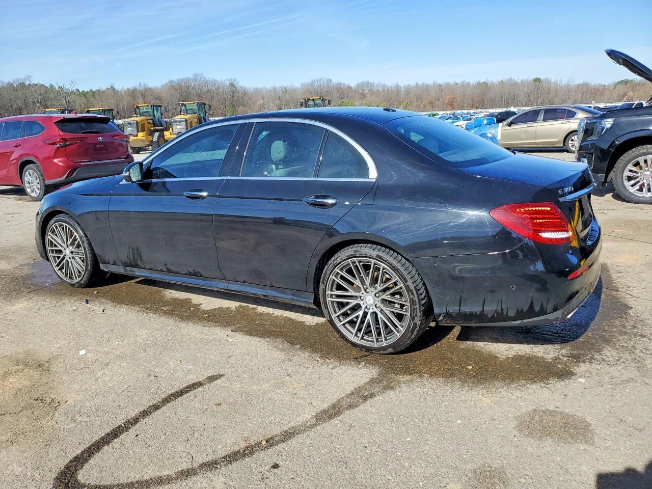 Mercedes-Benz E 300 AMG-PACK* BURMESTER* �������* �������* AMBIENT*  | Mobile.bg � ����������� 3