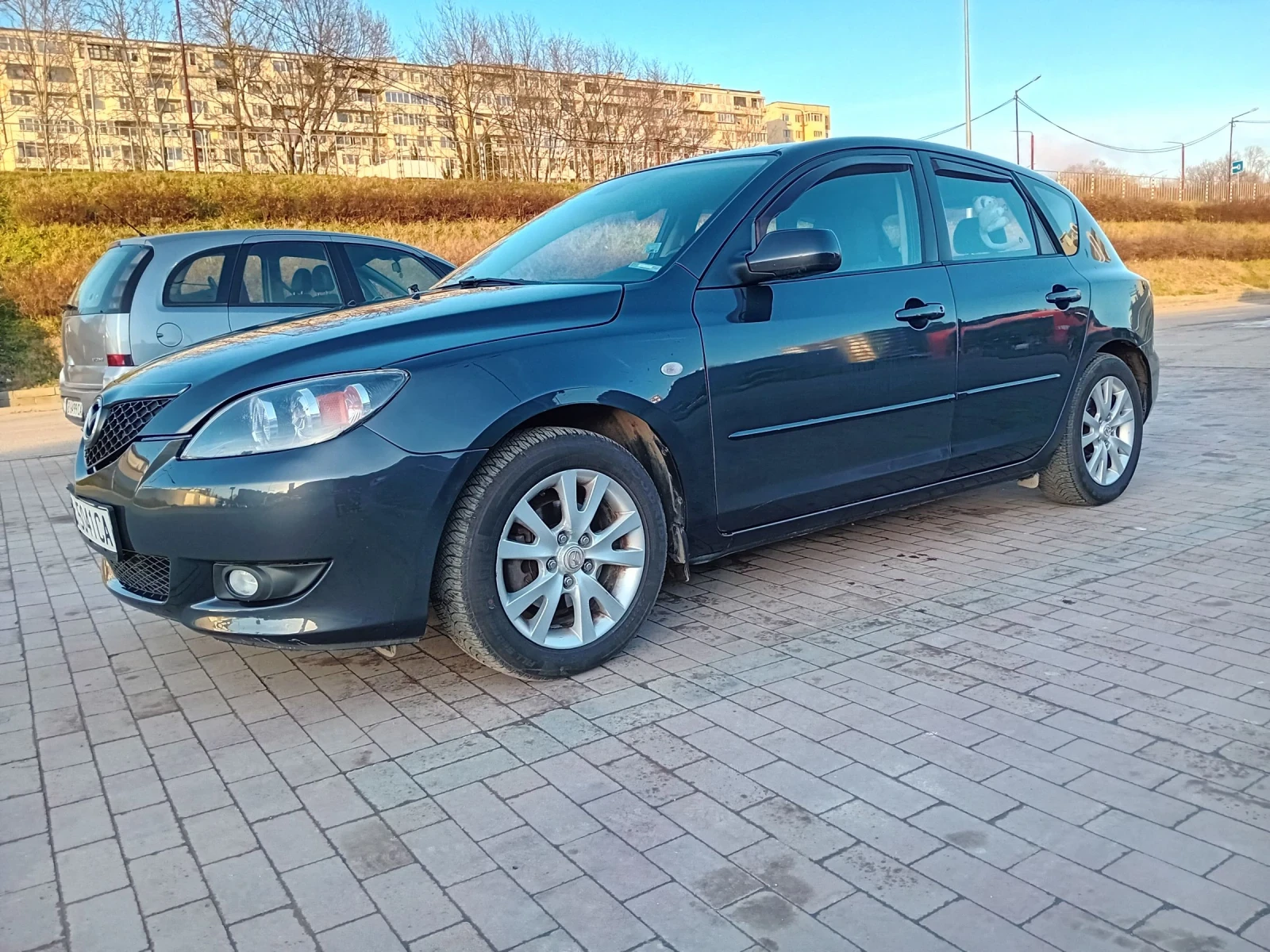 Mazda 3 1.6i Газ.Инж , снимка 2 - Автомобили и джипове - 54308135