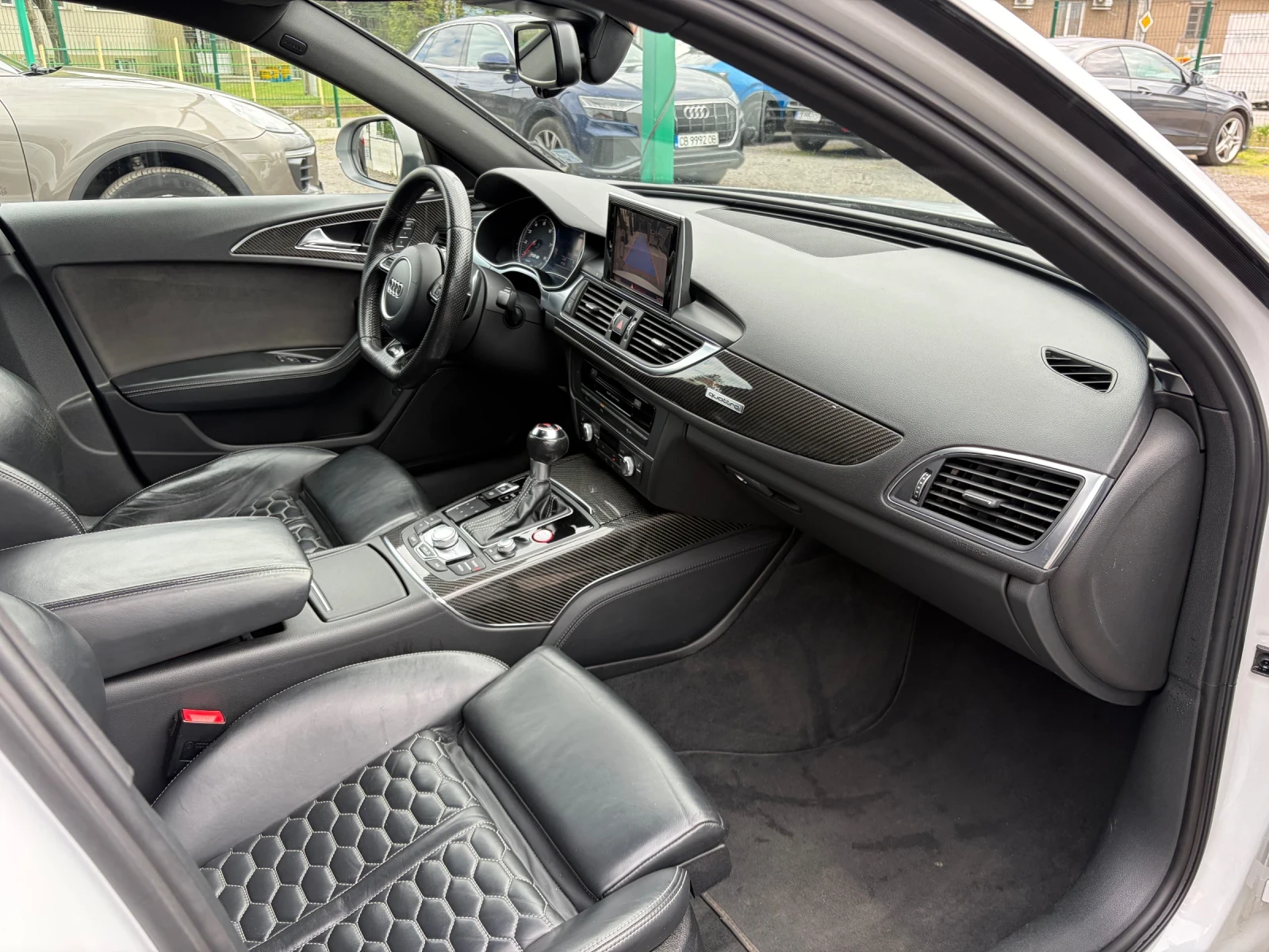 Audi Rs6, снимка 15 - Автомобили и джипове - 54706742
