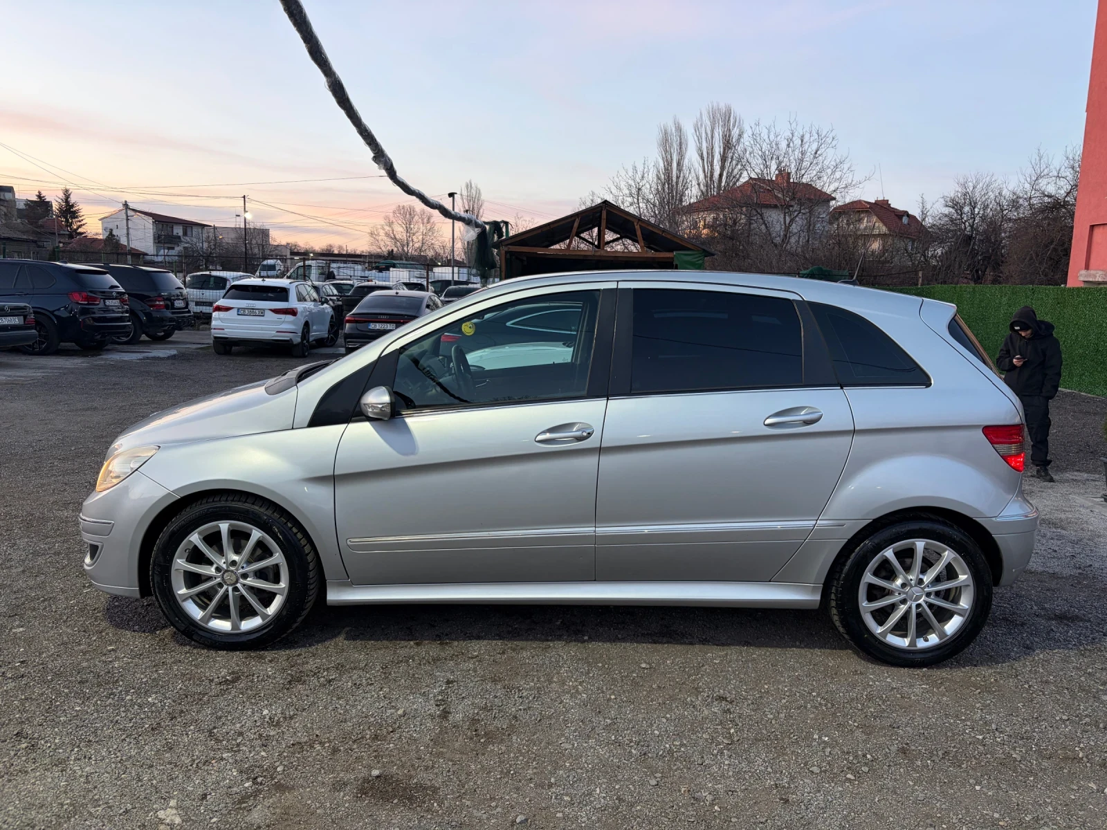 Mercedes-Benz B 200, снимка 7 - Автомобили и джипове - 54706923