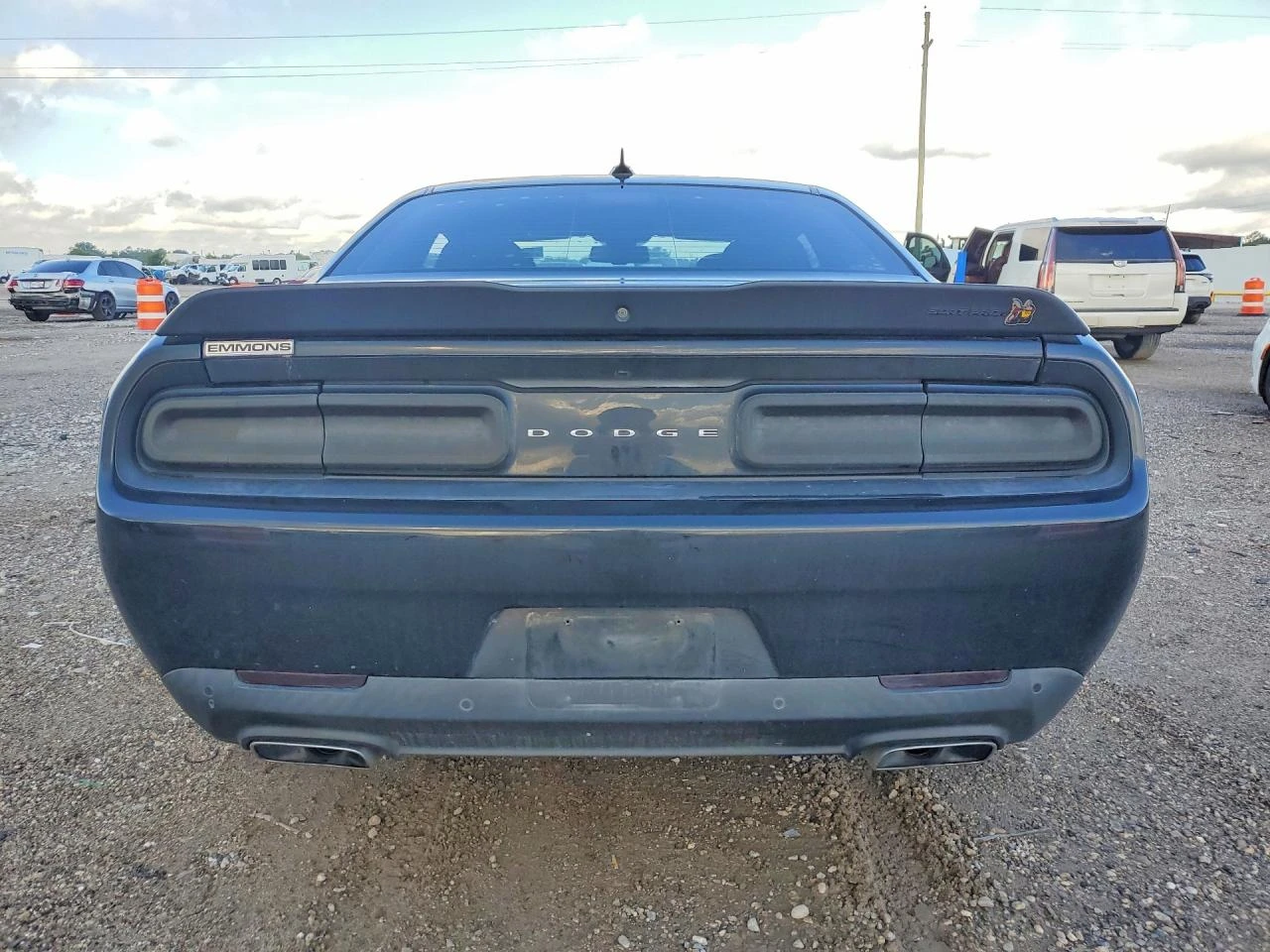 Dodge Challenger 6.4l R, снимка 6 - Автомобили и джипове - 55107224
