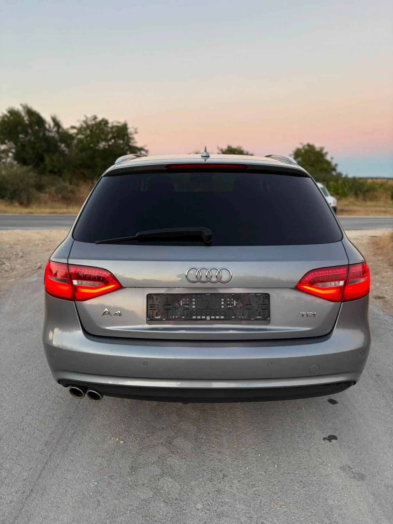 Audi A4 B8, 5 2.0TDI 150 КС S-Line, снимка 6 - Автомобили и джипове - 55711058