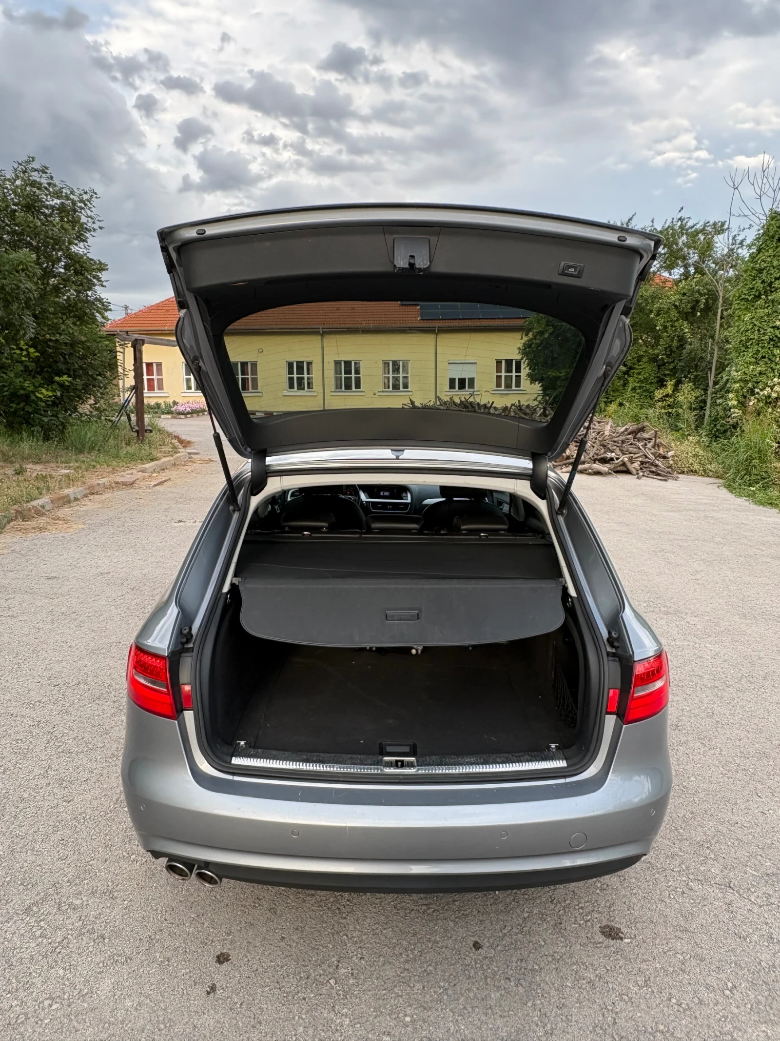 Audi A4 B8, 5 2.0TDI 150 КС S-Line, снимка 15 - Автомобили и джипове - 55224945
