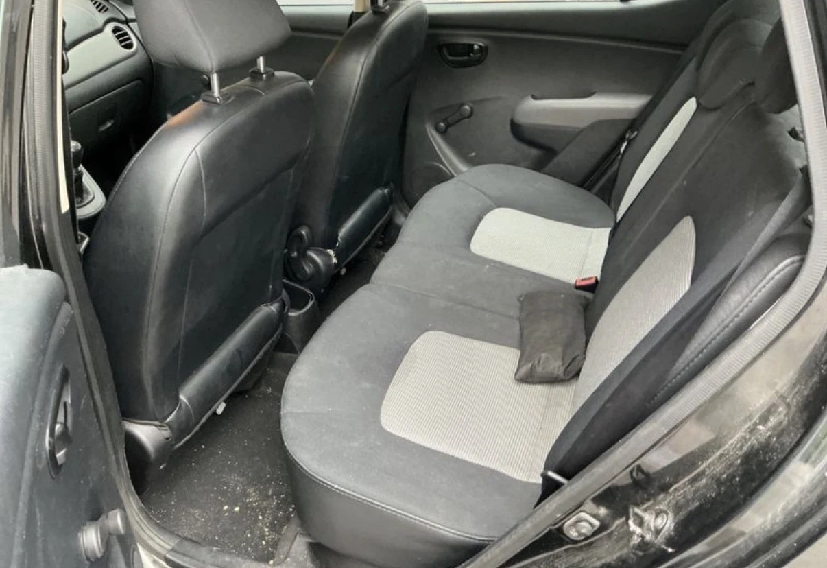 Hyundai I10 1.1i Edition + Очакван Внос, снимка 8 - Автомобили и джипове - 55355236
