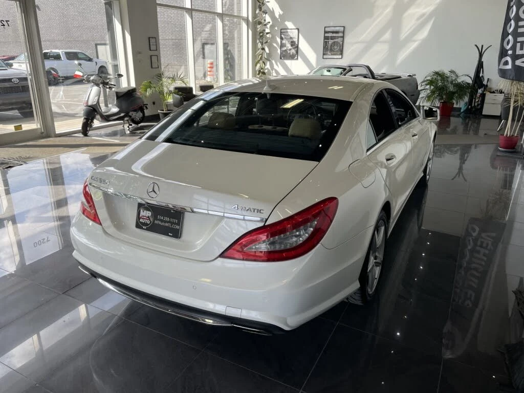 Mercedes-Benz CLS 550 4MATIC* КОЖА* DESIGNO* ОБДУХВ* BURM.* PANO* , снимка 8 - Автомобили и джипове - 55437554