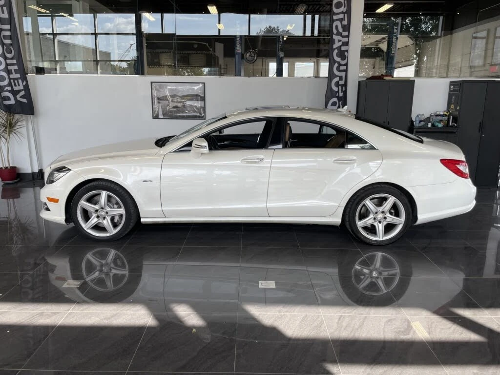 Mercedes-Benz CLS 550 4MATIC* КОЖА* DESIGNO* ОБДУХВ* BURM.* PANO* , снимка 4 - Автомобили и джипове - 55437554