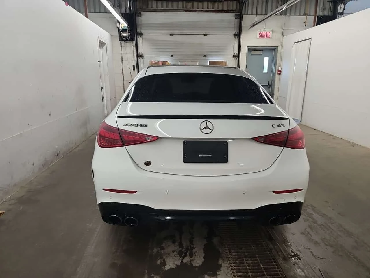 Mercedes-Benz C 43 AMG * АВТОКРЕДИТ БЕЗ ПЪРВОНАЧАЛНА ВНОСКА* , снимка 17 - Автомобили и джипове - 55592352