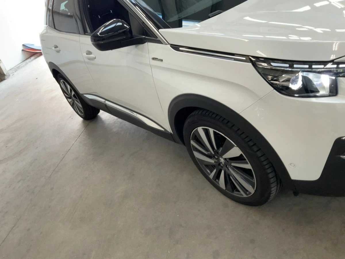 Peugeot 3008 1.6 PureTech Allure, снимка 17 - Автомобили и джипове - 56156329