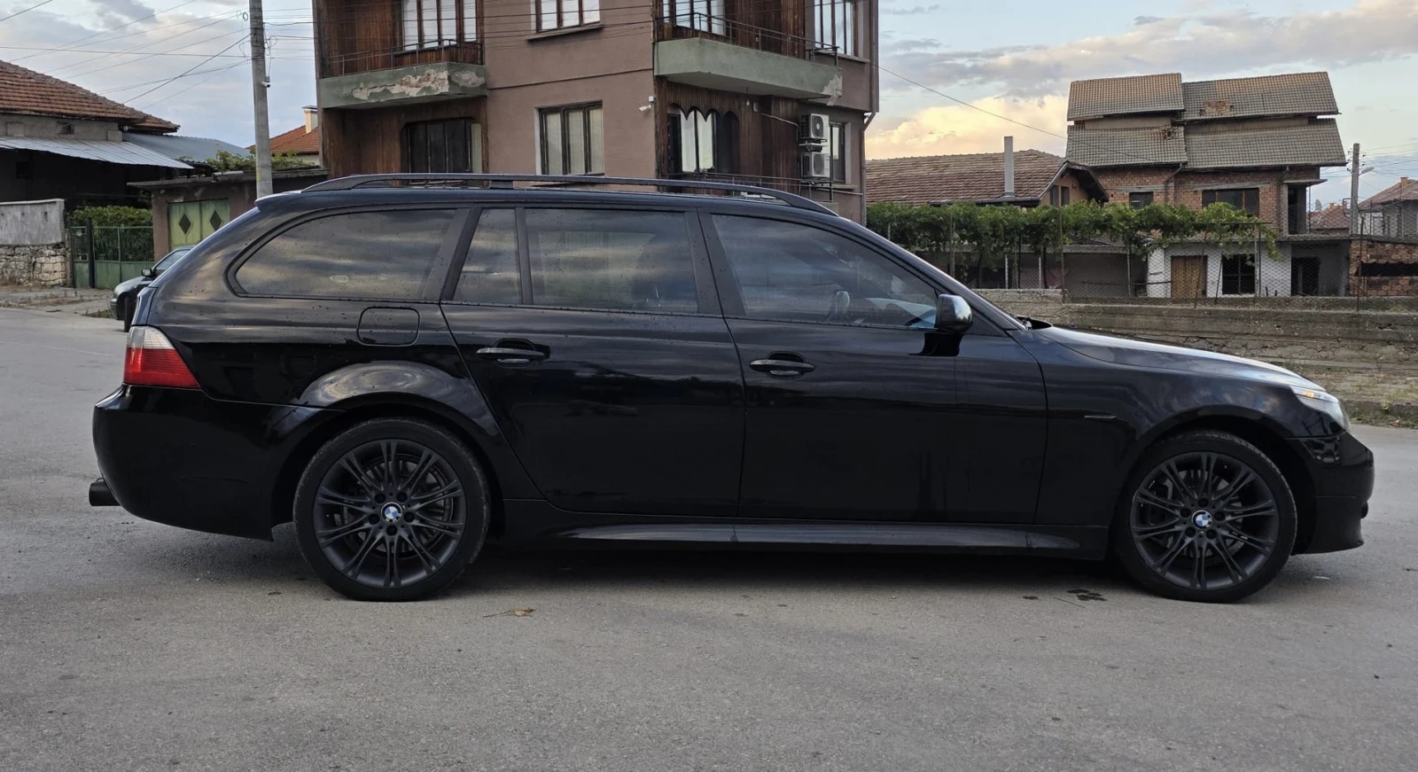 BMW 530 Xdrive, снимка 2 - Автомобили и джипове - 56184235