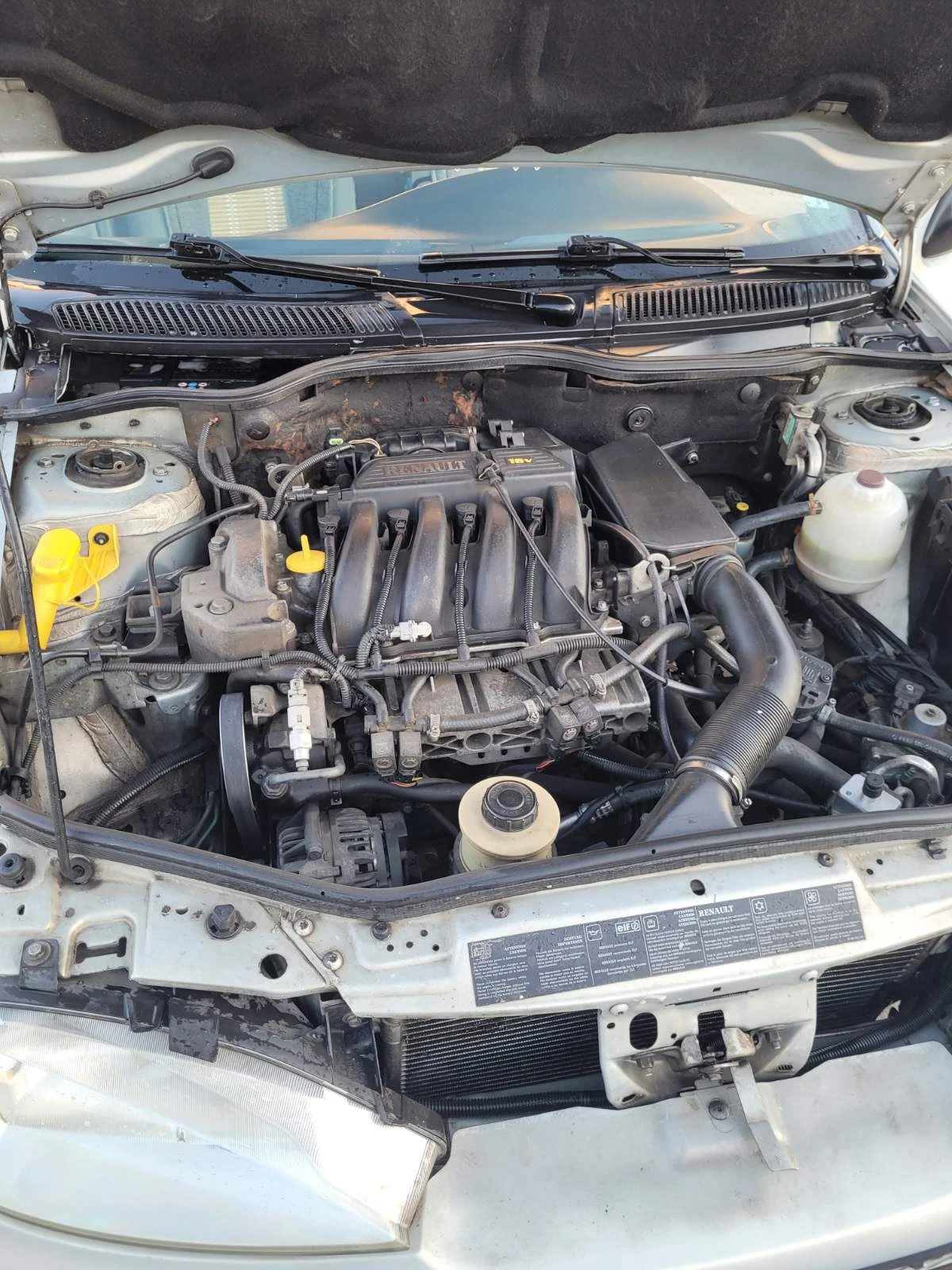 Renault Megane, снимка 3 - Автомобили и джипове - 56347727