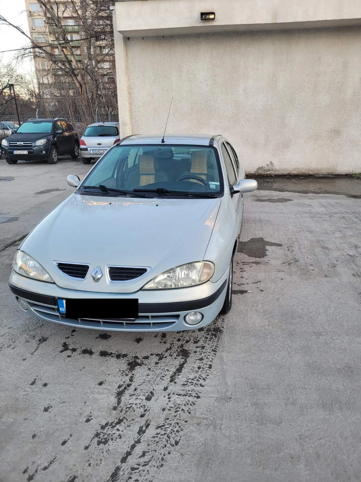Renault Megane, снимка 7 - Автомобили и джипове - 56347727