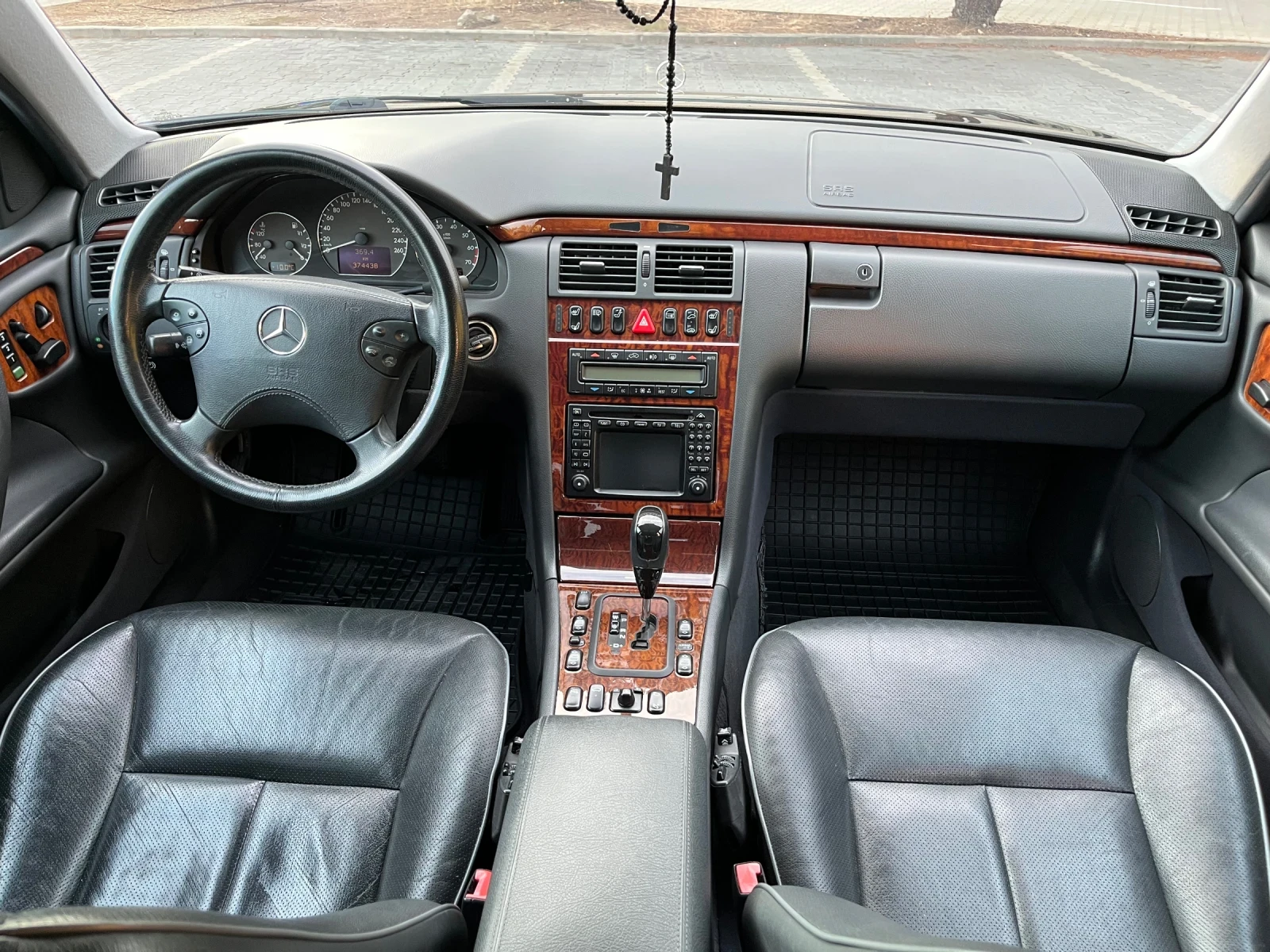 Mercedes-Benz E 430, снимка 14 - Автомобили и джипове - 56619892