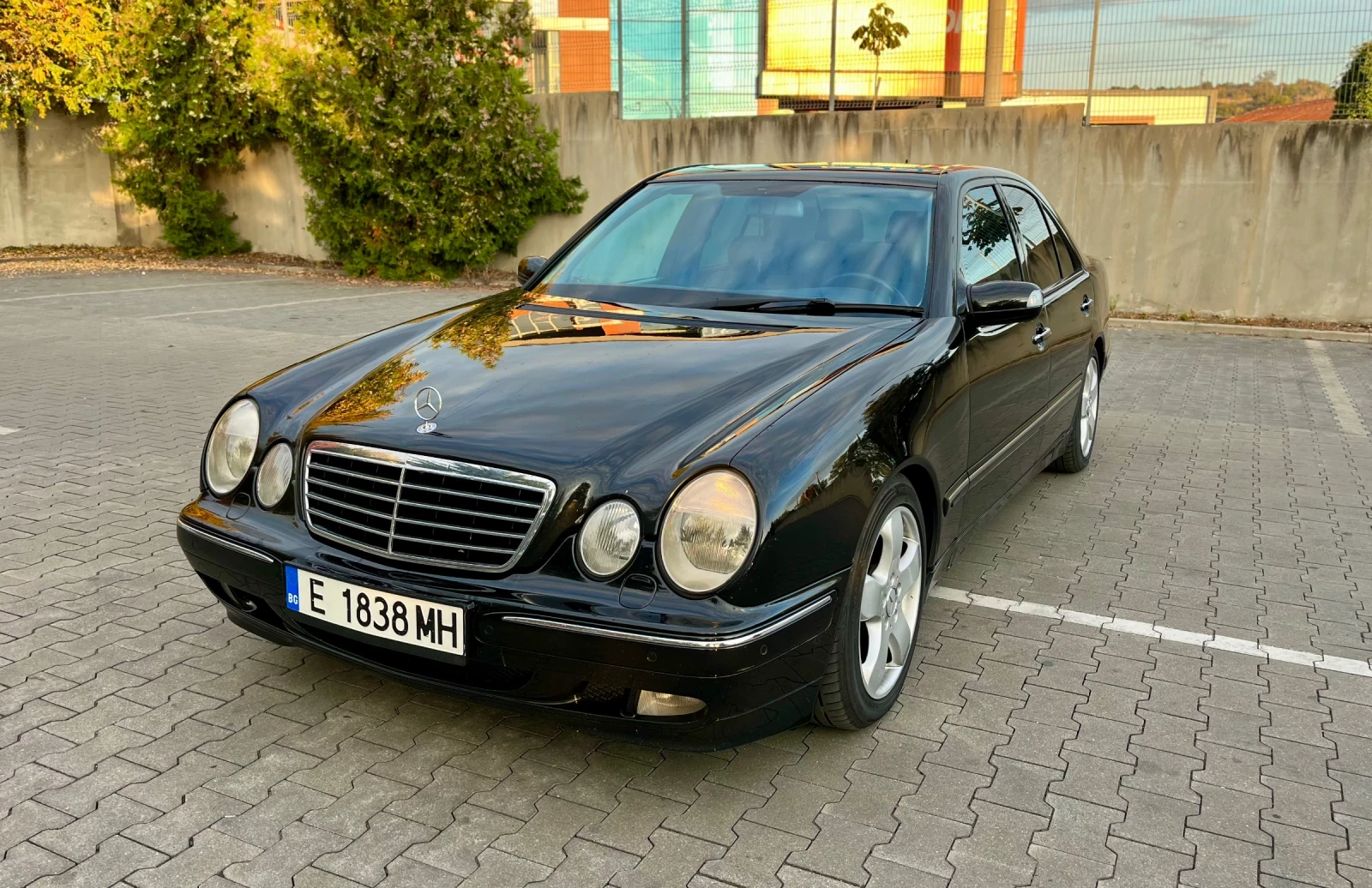 Mercedes-Benz E 430