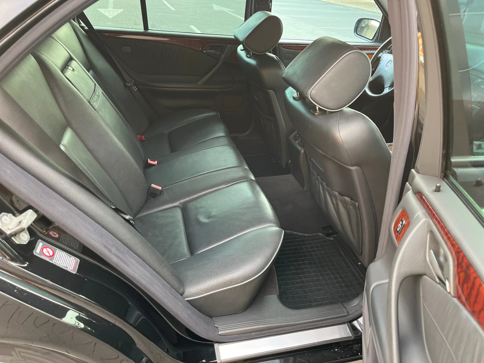 Mercedes-Benz E 430, снимка 15 - Автомобили и джипове - 56619892