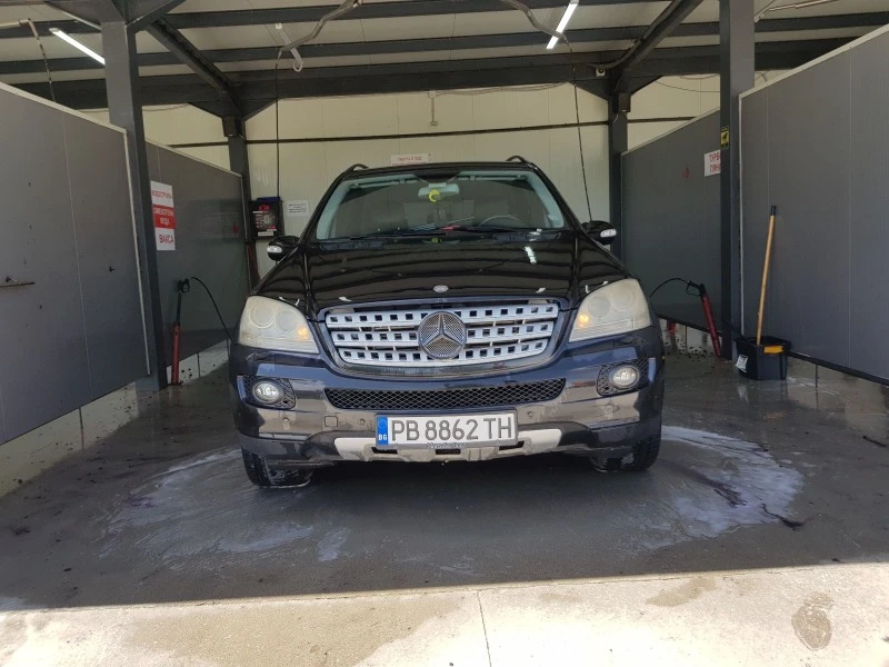 Mercedes-Benz ML 320 Sport, снимка 5 - Автомобили и джипове - 47112136