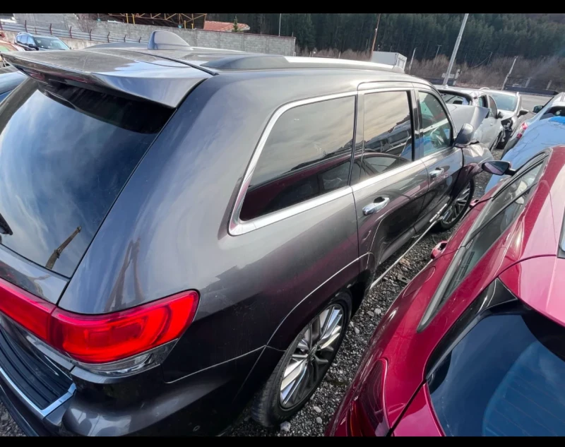Jeep Grand cherokee 3.0 CRD, снимка 3 - Автомобили и джипове - 49983617
